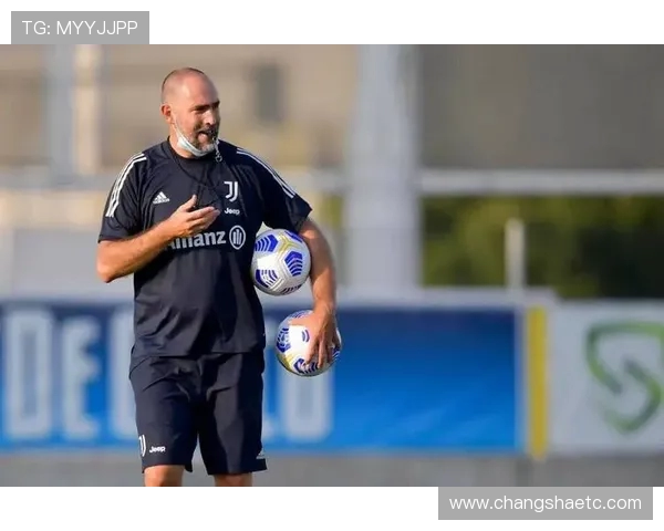 卡佩罗直言图多尔未能达到尤文标准 这个转会窗付出了沉重代价 卡佩罗直言图多尔未能达到尤文标准 这个转会窗付出了沉重代价