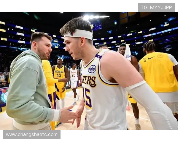 原创东契奇不在又如何,湖人后场大将能够完美顶替东契奇的角色? 原创东契奇不在又如何,湖人后场大将能够完美顶替东契奇的角色?